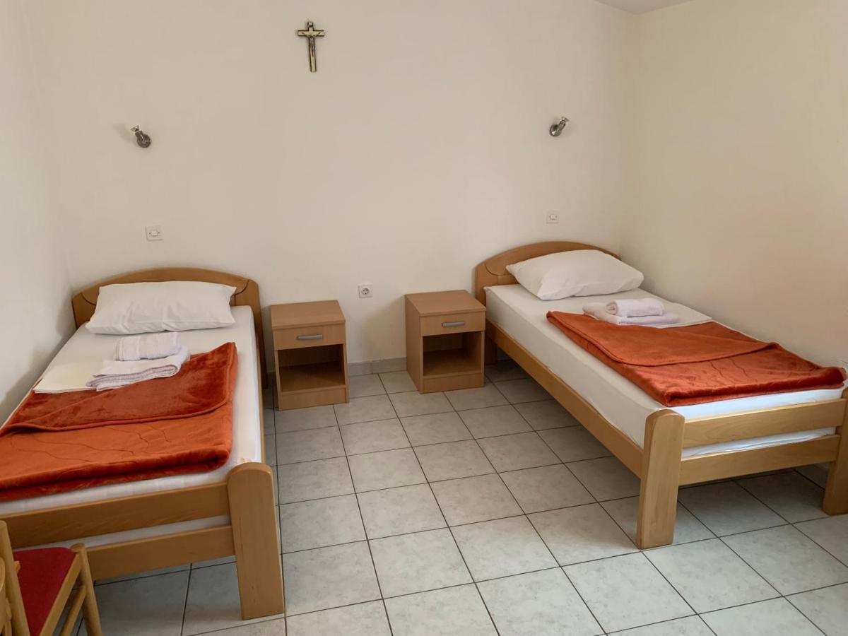 Bed and Breakfast Pansion Mate & Dds Međugorje Exterior foto